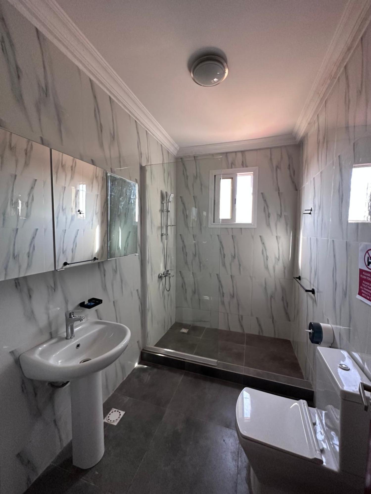 קולולי Apartments Plaza Hotel מראה חיצוני תמונה